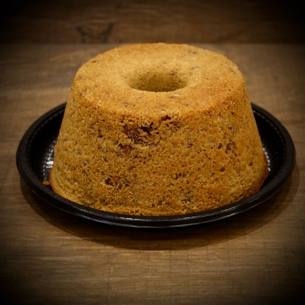 Bolo de Banana com Castanha   